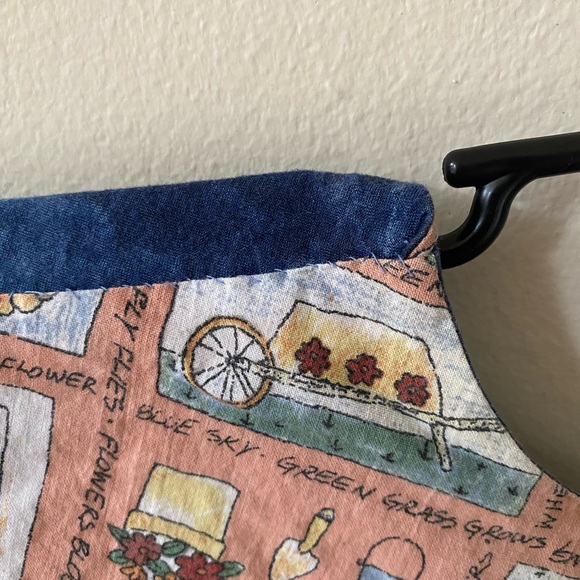 Floral Patterned Vest - Picture 6 of 7